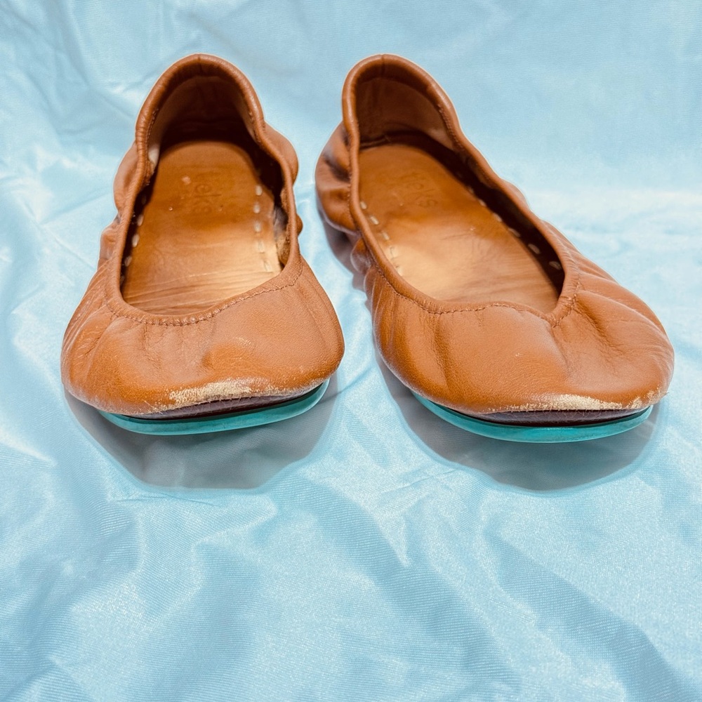 Tieks Chestnut and Teal Flats - Picture 4 of 7